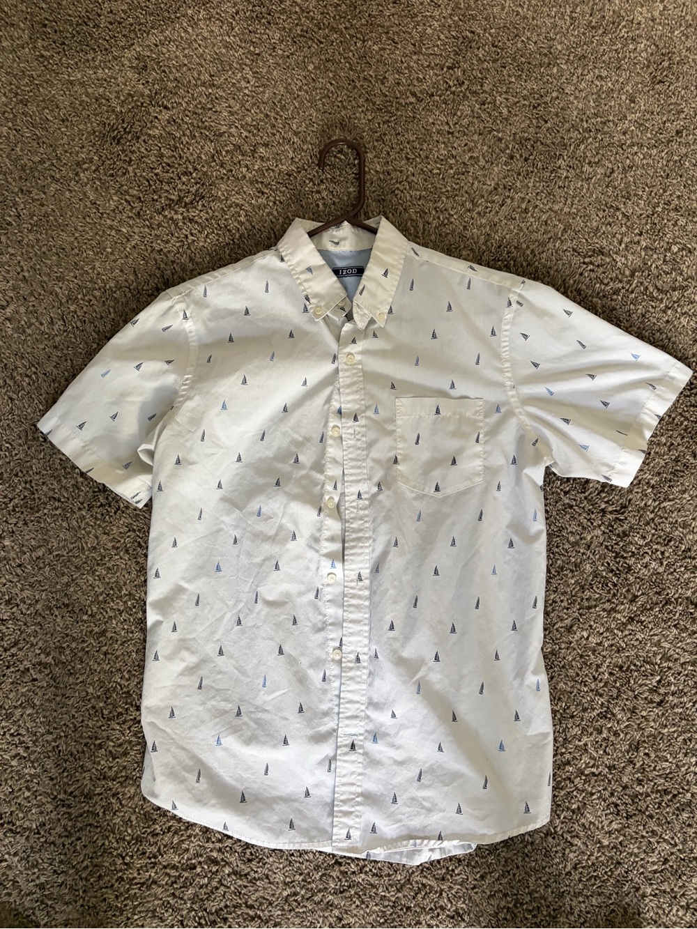 Izod White Short-Sleeve Button-Down Shirt with Navy Sailboat Motif